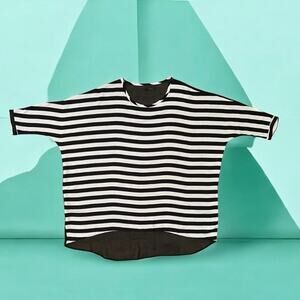 XXFS Women's Black Striped Oversized Batwing Sleeve Beach Cover-Up One Size